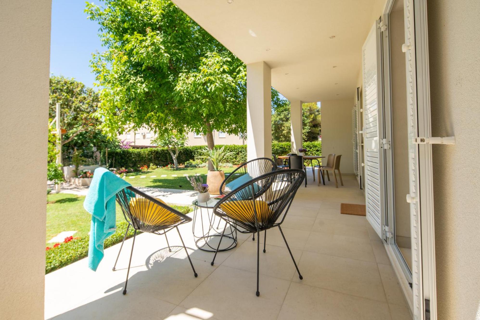 Garden Apartment Pakoštane Extérieur photo