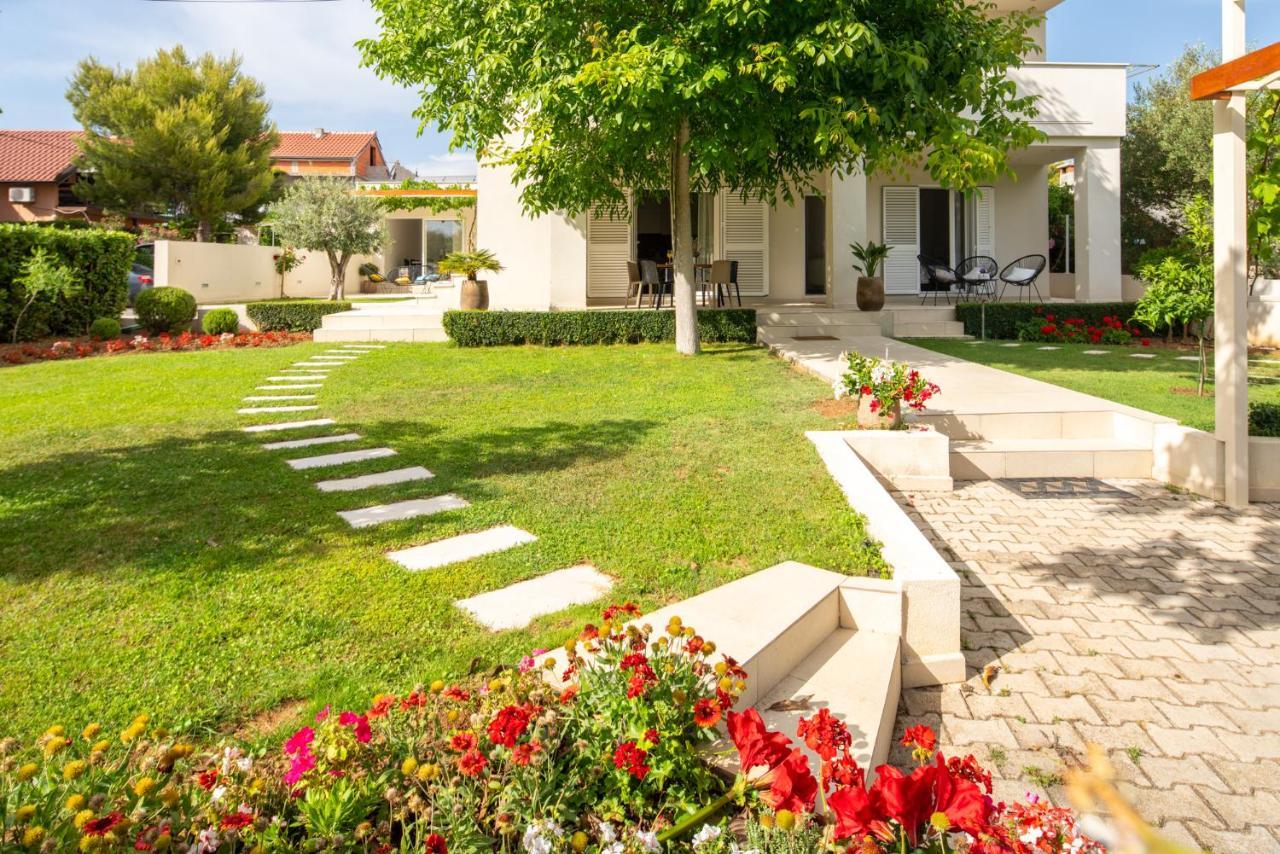 Garden Apartment Pakoštane Extérieur photo